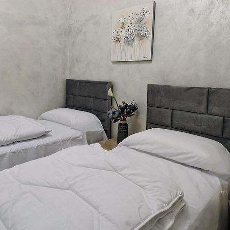 Appartamento Appena Ristrutturato Bologna Centro Storico Екстер'єр фото
